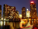 フェリーから撮影したトロントの夜景